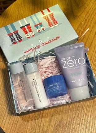 Подарунковий набір корейської косметики beauty box