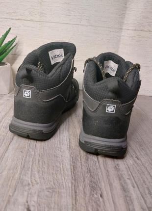 Ботинки для мальчика черные jack wolfskin5 фото