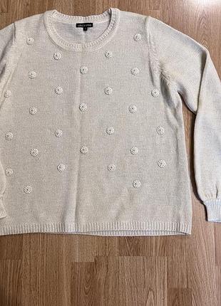 Белый мирор, невероятно теплый -материал шерсть и ангора. не надевался