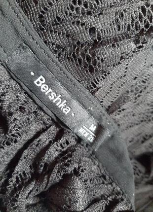 Блузка bershka р.м 4