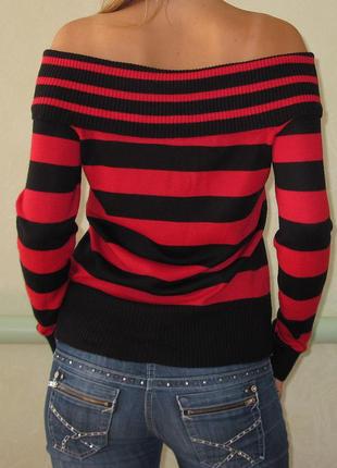 Кофта свитер с открытыми плечами2 фото