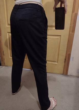 Брюки 130623/h&m брюки джегінси штани з накладними кишенямм ззаду на гумці у горох9 фото