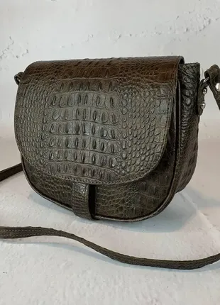 Умка женская "римини" натуральная кожа, коричневая с тиснением под крокодила