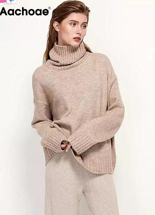 Теплый, мягкий объемный свитер