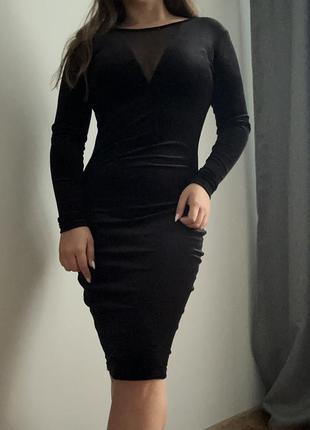 Велюр черное платье amisu