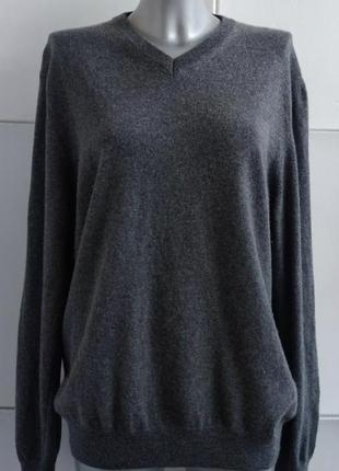 100% кашемір светр franco bettoni сірого кольору.