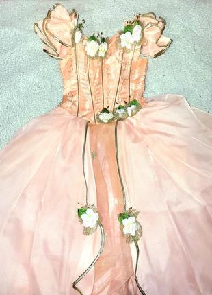 Сукня на свято, на новий рік