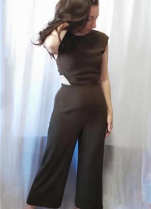 Оригинальный комбинезон zara хаки топ с открытой спиной и широкими брюками колютами