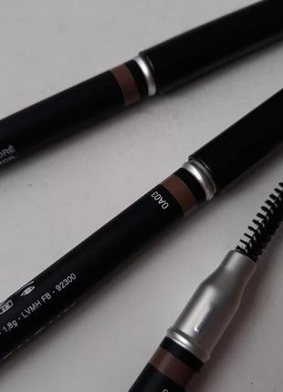 Пудровий олівець для брів givenchy mister eyebrow pencil poeder2 фото