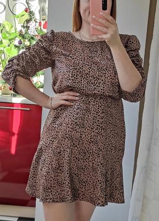 Атласное платье длины мини в леопардовый принт george