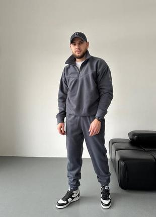 Чоловічий теплий костюм