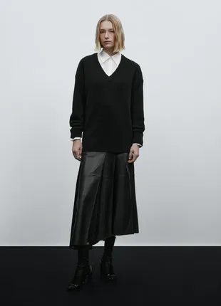 Пушистый удлиненный свитер other &amp; stories размер xs-s. новый.оверсайз