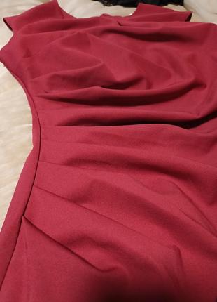 Базовое брендовое оригинальное красное платье платья футляр6 фото