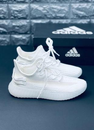 Кроссовки адедас изви adidas yeezy boost белые классические женские2 фото