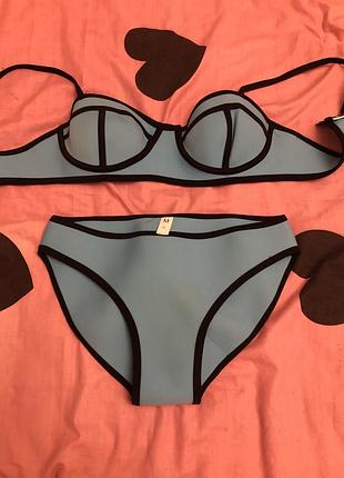 Неопреновый купальник новый размер с-м