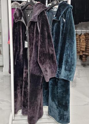 Дубленка с капюшоном