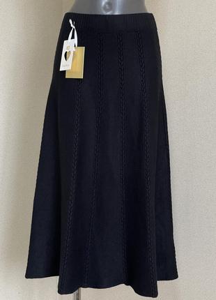 Базовая,стильная,деловая,женственная,повседневная теплая юбка-трапеция, миди5 фото