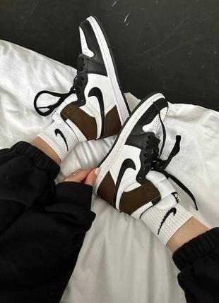 Кроссовки nike air jordan 1 retro high “dark mocha”6 фото