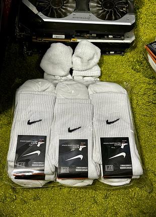 Зимние носки the nike мех