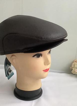 Кепка шкіряна коричнева