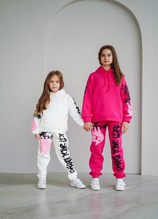 Теплий якісний костюм кольори