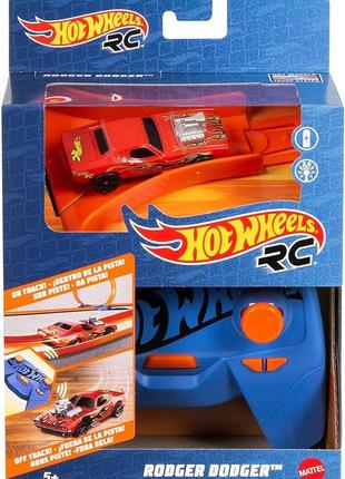 Машинка хот вілс роджер доджер 1:64 на пульті управління hot wheels rc rodger dodger hjt83