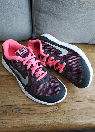 Оригінал nike flex experience 4 (749818-001)