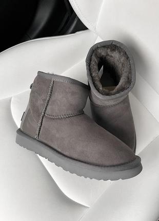 Уггі угги угг UGG Oh Yeah Slider-Sandalen in Weiß