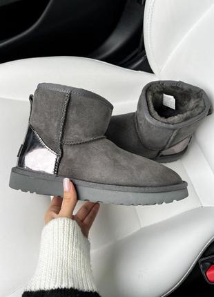 Угги угги угг ugg mini grey patent peel3 фото