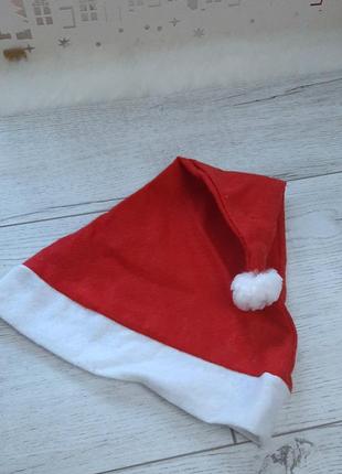 Новорічні шапки, валяночки для подарунків