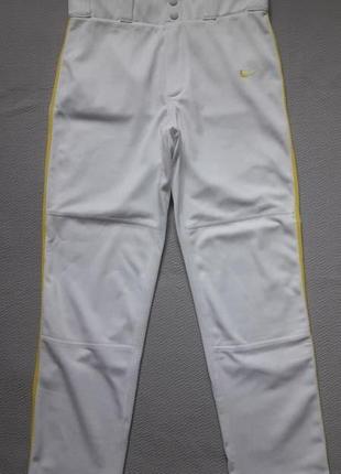 Фирменные белоснежные спортивные брюки с лампасами на 12 лет nike dri-fit оригинал