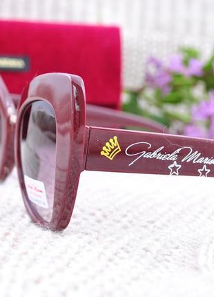 Яркие модные солнцезащитные очки gabriela marioni окуляри с надписями