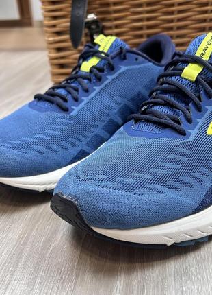 Чоловічі оригінальні кросівки для бігу brooks2 фото