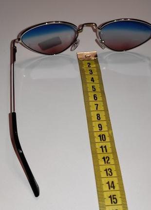 Сонцезахисні окуляри8 фото