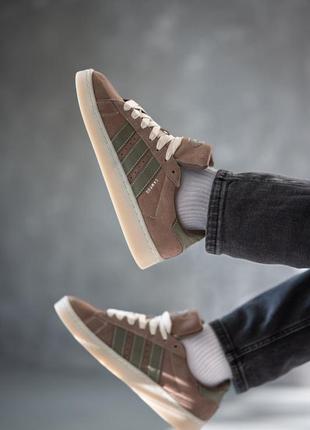 Стильні чоловічі кросівки adidas campus 00s brown khaki коричневі з зеленим2 фото