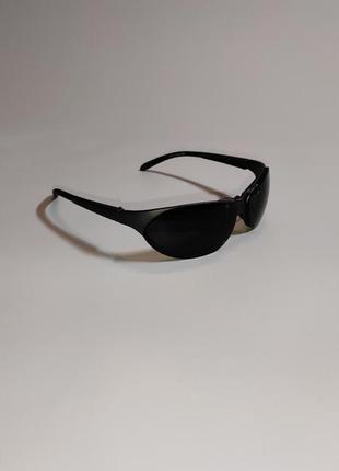 Спортивные солнцезащитные очки4 фото