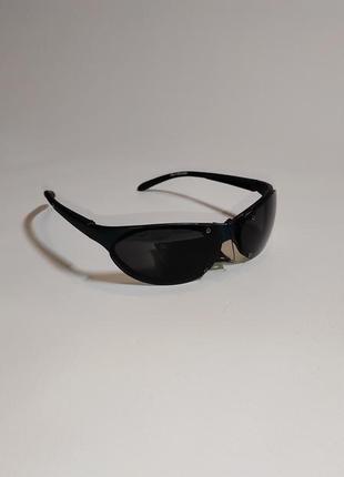 Спортивні сонцезахисні окуляри1 фото