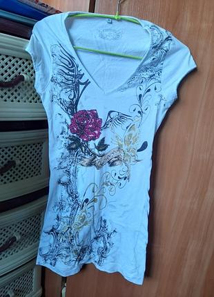 Футболочка в гарному стані