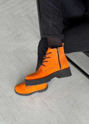 Яркие оранжевые оранжевые ботинки хайтопы3 фото
