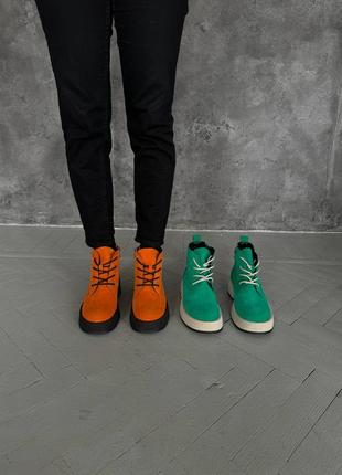Яркие оранжевые оранжевые ботинки хайтопы7 фото