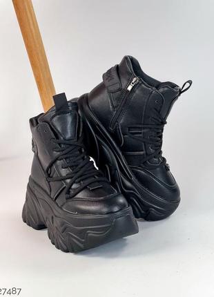 Женские зимние черные высокие кроссовки на платформе3 фото
