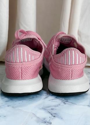 Оригинальные кроссовки adidas на девочку8 фото