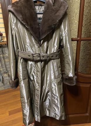 Плащ зимовий