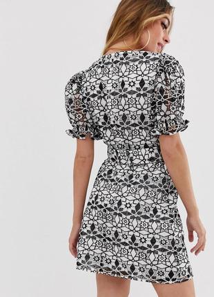 Платье мини из контрастного кружева премиум-класса с объемными рукавами и поясом asos design2 фото