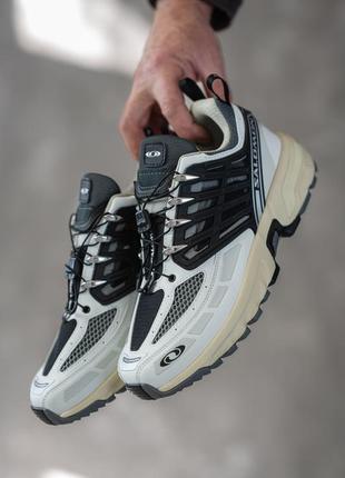 Классные мужские кроссовки dsm x salomon acs pro lunar rock белые с чёрным