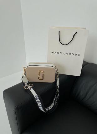 Женская сумка marc jacobs the snapshot beige/white