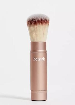 Мультифункциональная кисточка benefit multitasking cheek brush