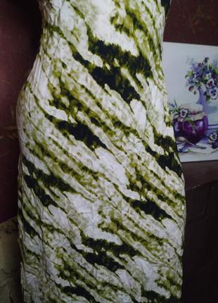 Длинное платье с принтом абстракции на бретелях от primark5 фото