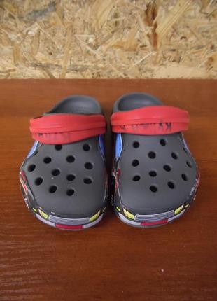 Шлепанцы crocs