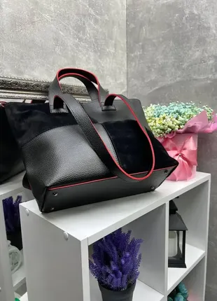 Чорна з червоним — велика, стильна та елегантна сумка на блискавці зі вставками з натуральної замші3 фото